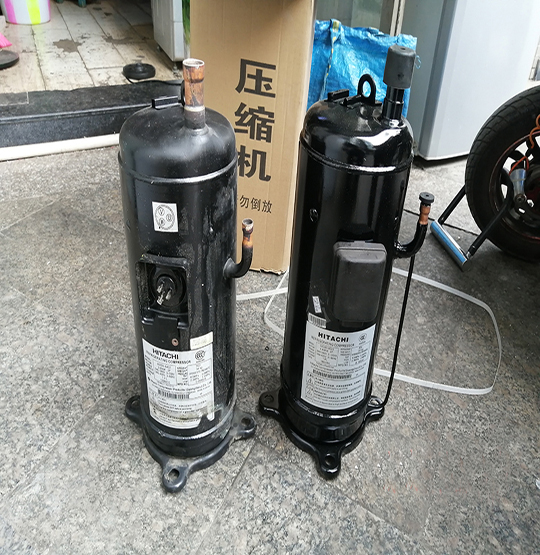 奇台中央空调压缩机的更换维修
